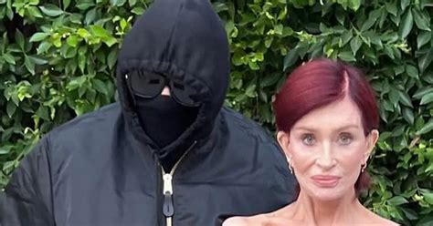 Sharon Osbourne 71 Strips Naked For Halloween In Bizarre Display