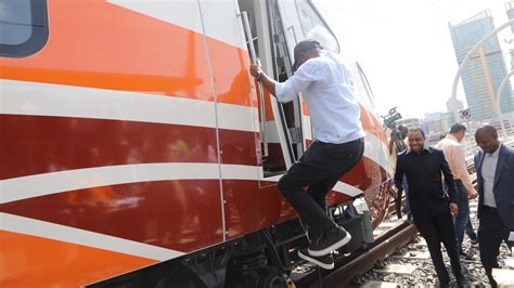 Wuc Treni Ya Mwendo Kasi Sgr Kuanza Safari Dar Es Salaam Mpaka