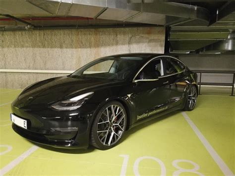 Tesla Model 3 Schwarz Borbet By Anthrazit 20 Zoll