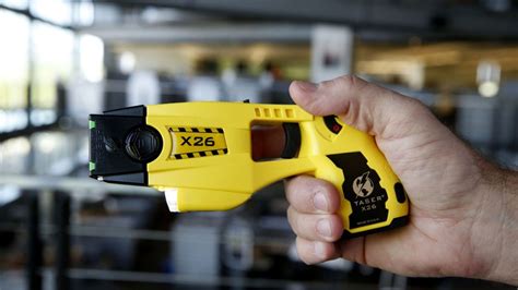 El Gobierno aprobó el protocolo de uso de las pistolas Taser Minuto