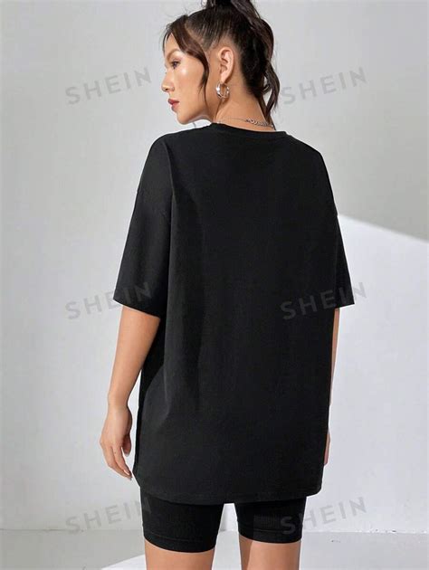 SHEIN EZwear Camiseta De Manga Corta Con Cuello Redondo De Talla Grande