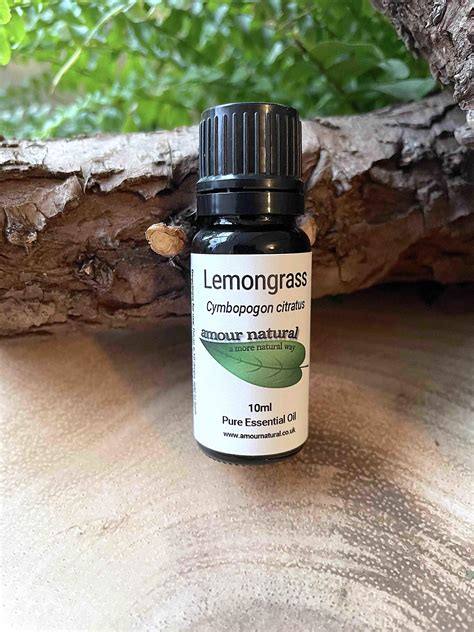 Lemongrass Essential Oil 10ml The Holistic Hamper Online Wellbeing Shop Uk