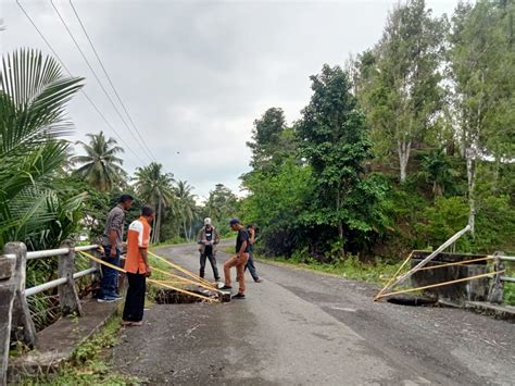 UPTD4 PUPR Aceh Tangani Jembatan Rusak Dan Berlobang Di Simeulue