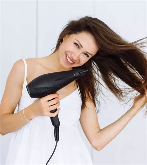 11 Best Hair Dryers For Frizzy Hair 2025