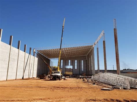 Estruturas 100 Pré moldadas Riomax Construtora