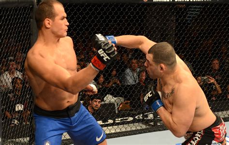 Curtinhas Plano Do Ufc Marcar Vel Squez X Cigano Para Outubro