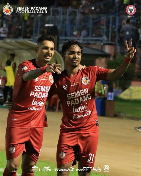 Usai Hajar Persiraja Peringkat Semen Padang Fc Melejit Di Klasemen