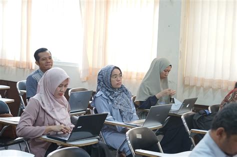 Upt Pkk Unila Gelar Monitoring Tracer Study Universitas Lampung