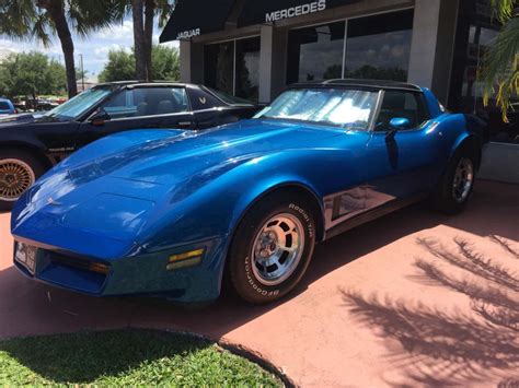 1981 Chevy Corvette Stingray | The Car Bar