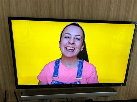 LG 40 inch HD LCD TV, TV & Home Appliances, TV & Entertainment, TV on ...