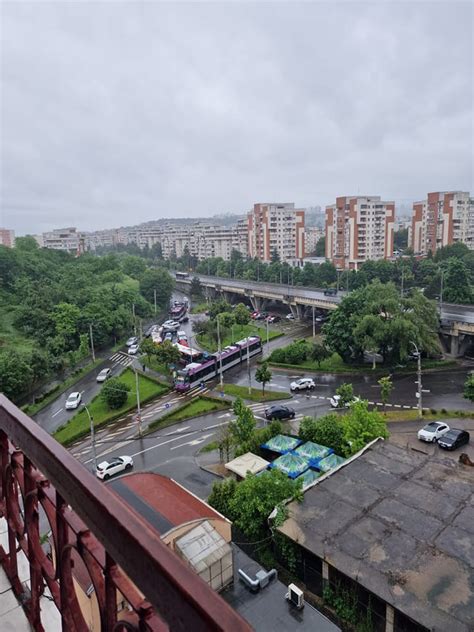 Accident La Podul Calvaria Ntre Un Autoturism I Un Tramvai Nou