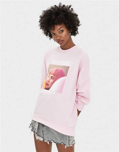 Sudadera oversize con estampado Sudaderas Bershka España