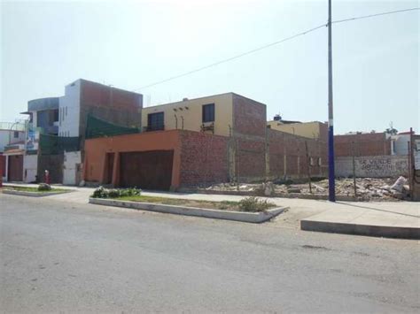 Vendo Terreno En Esquina Chorrillos Los Cedros De Villa En Lima