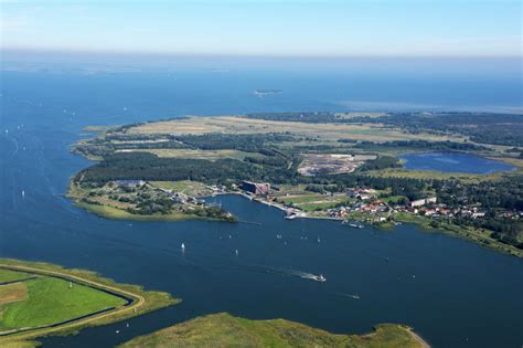 Peenem Nde Aus Der Vogelperspektive Peene Hafen In Peenem Nde Im