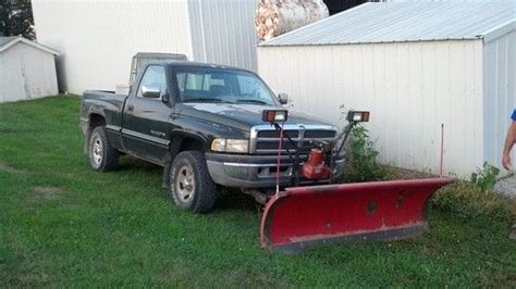 Purchase Used Dodge Ram 1500 Pickup 1996 SLT Package 5 2L Auto Trans