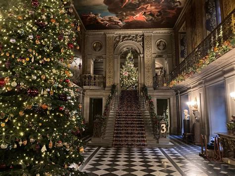 Christmas At Chatsworth Sneak Peek Inside This Year S Palace Of