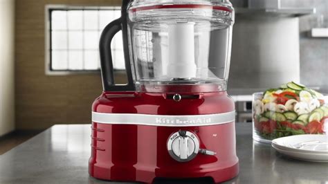 How To Use The Kitchenaid Food Processor Attachment Storables