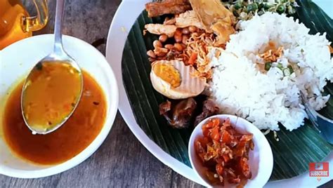 Suka Kuliner Berikut 6 Rekomendasi Tempat Makan Enak Di Bali Dijamin