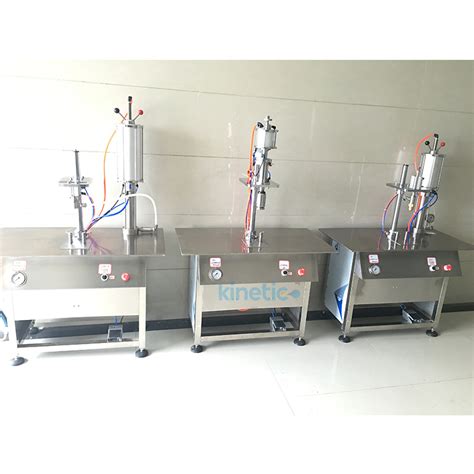 Semi Automatic Aerosol Spray Filling Machine For Filling Spray Paint