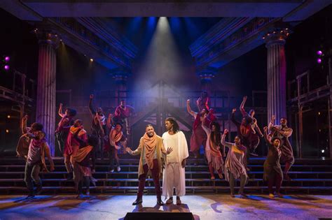 Jesus Christ Superstar Soars In New Stage Production 219