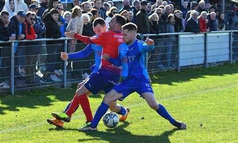 Football R Bonchamp Subit La Loi Du Leader Face Aux Sables Fcoc