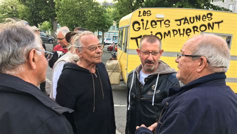 Gilets Jaunes Cinq Mois De Prison Avec Sursis Requis Contre Daniel