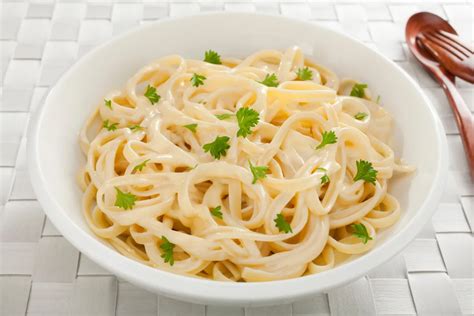 Traditional Fettuccine Alfredo Without Cream Recipe