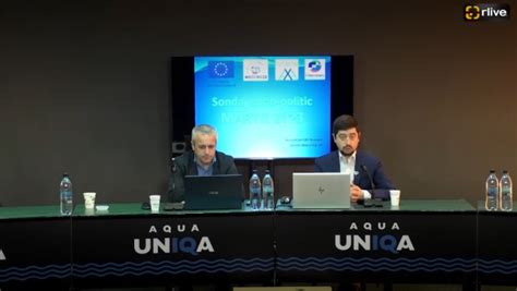 Rlive Conferin De Pres Cu Genericul Prezentarea Unui Sondaj De