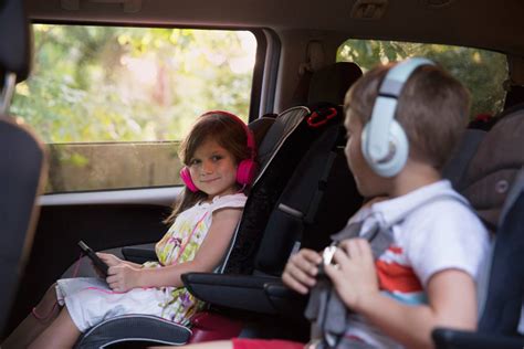 Consejos para viajar con niños en coche