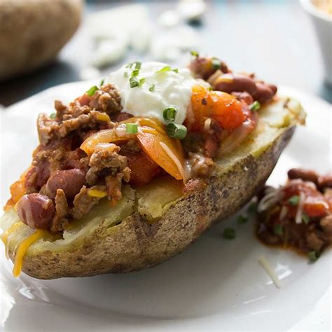 Cheesy Baked Chili Potato Recipe | WW Friendly Dinner Recipe