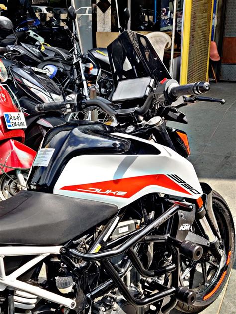 KTM Duke Windshield - Hyperrider