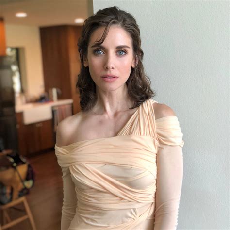 Hot And Sexy Alison Brie Photos ThBlog