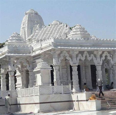 White Marble Temple Construction Service At Rs Cubic Feet In