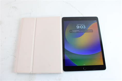 Apple IPad 128GB 7th Gen | Property Room