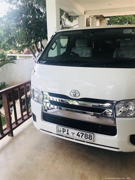 Sri Lanka Van Rentals Hire Toyota Hiace KDH Van For Hire