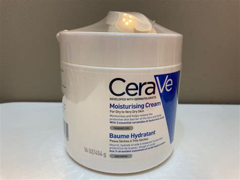 Cerave Moisturising Cream 美容＆化妝品 沐浴＆身體護理 沐浴及身體護理 身體護理 Carousell