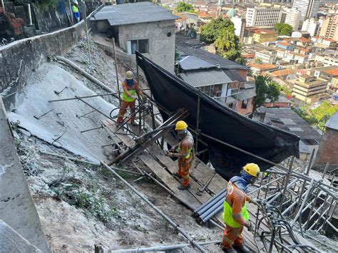 Avançam Obras De Contenção E Drenagem Em Morro De Santos Notícia