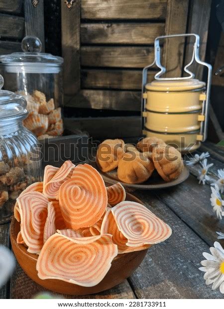 Kerepek Bawang Images Stock Photos Vectors Shutterstock