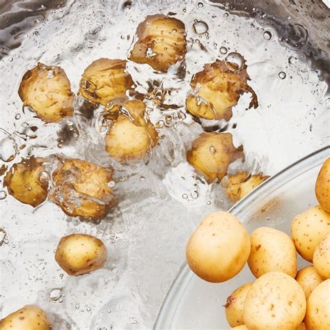 How To Boil Potatoes For Mashing Smashing And Salad Ing Sour Cream