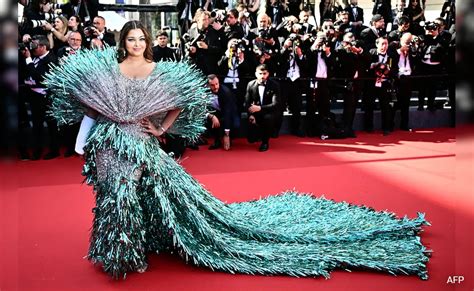 Cannes Aishwarya Rai Bachchan S Fabulously Ott Look Gave The