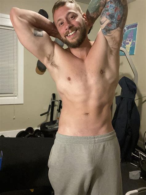 Photo Gray Sweatpants Bulge Page 200 Lpsg