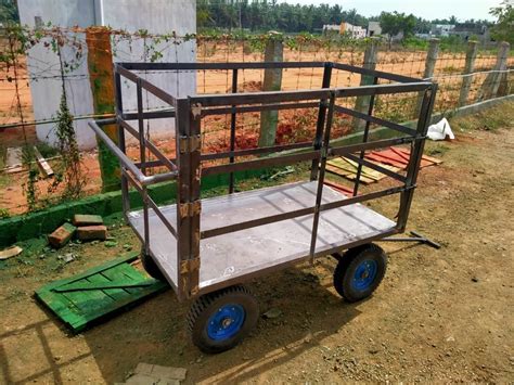 4 Mild Steel Cage Trolley Model Name Number Vardhaman Load Capacity