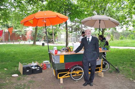 Mobile Küche für Über den Tellerrand kochen Köln e V Rembold Stiftung