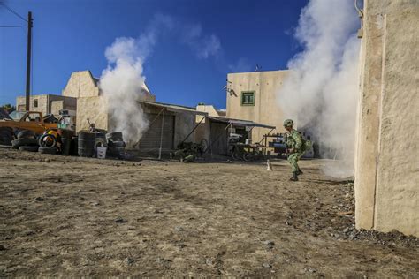 DVIDS - Images - Marines with 1/5 and the 7th Singapore Infantry Brigade team up for exercise ...