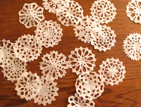 Paper Snowflakes Tutorial Content In A Cottage