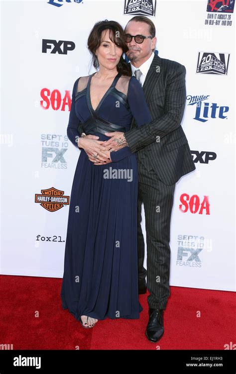 Fxs Sons Of Anarchy Premiere Arrivals Featuring Katey Sagalkurt