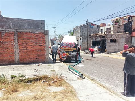 Choca Combi Y Derriba Postes De Luz En Galaxia Tar Mbaro Quadrat N