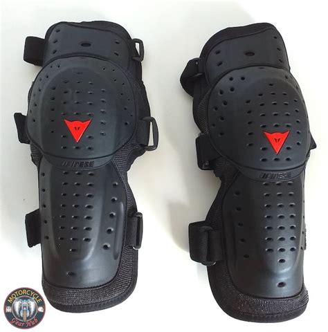 Dainese Armor Review Motorcycle Elbow Guards V E1 Motorcycle Gear Hub