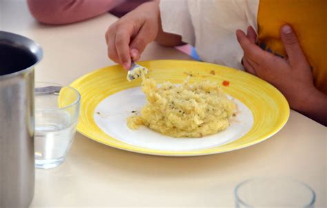 Quels sont les menus des cantines scolaire à Besançon du 2 au 6 octobre