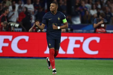 News Al Hilal To Make World Record Bid For Psg Star Kylian Mbappe Hollywoodbets Sports Blog